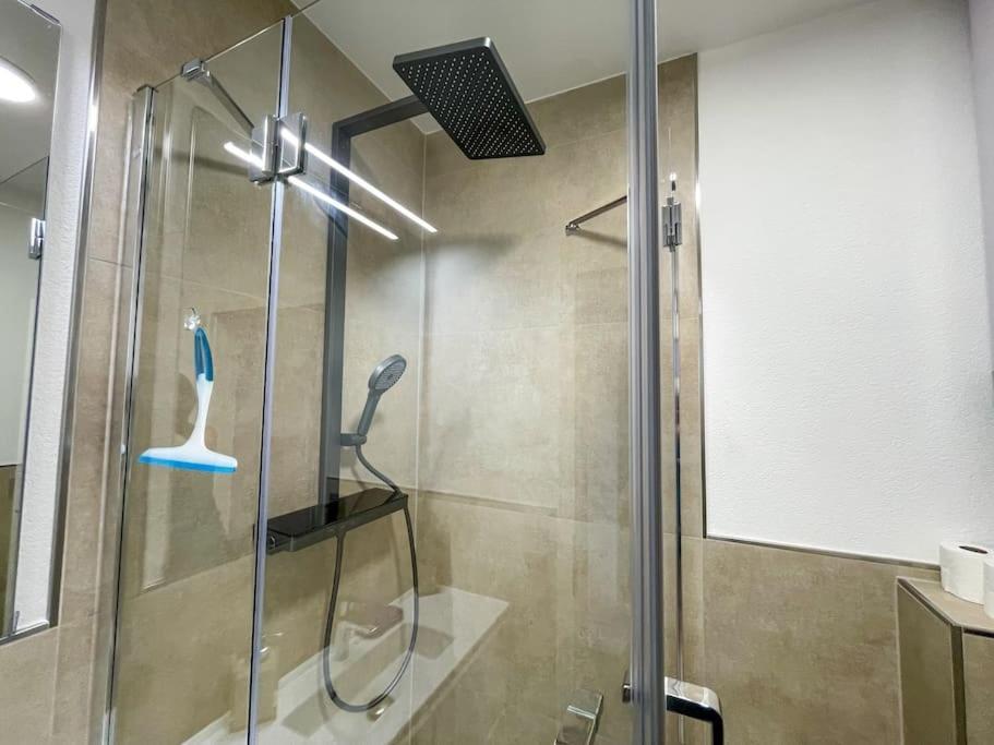 Le Lagon Bleu - Appt Wifi Parking Balcon Le Puy-en-Velay Екстериор снимка